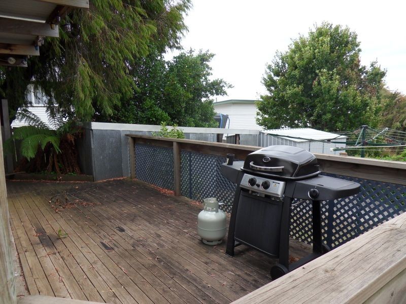 27 Woodward Avenue, Burnie TAS 7320