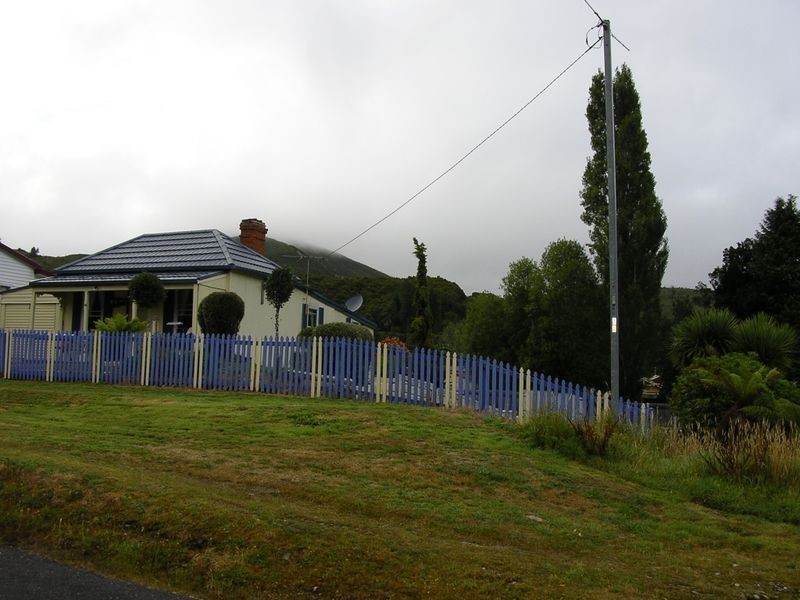 14 Lovett Street, Queenstown TAS 7467