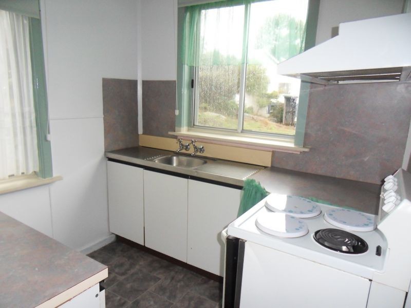 40 Ashwater Crescent, Penguin TAS 7316