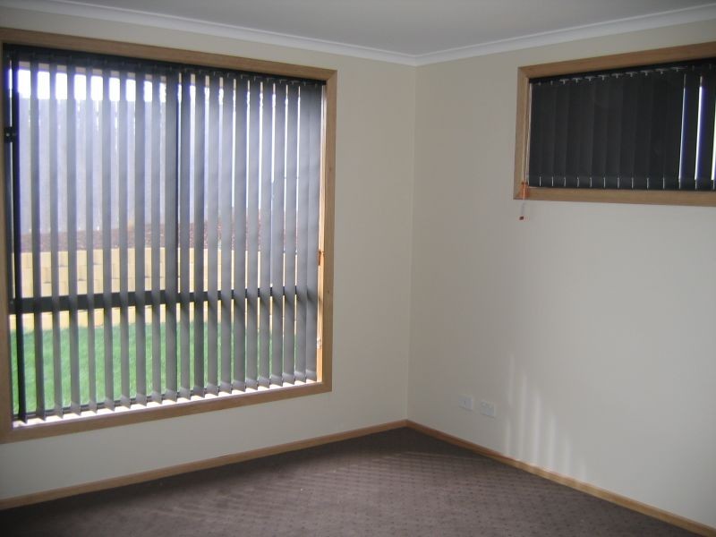 2/31 Stirling Street, Burnie TAS 7320