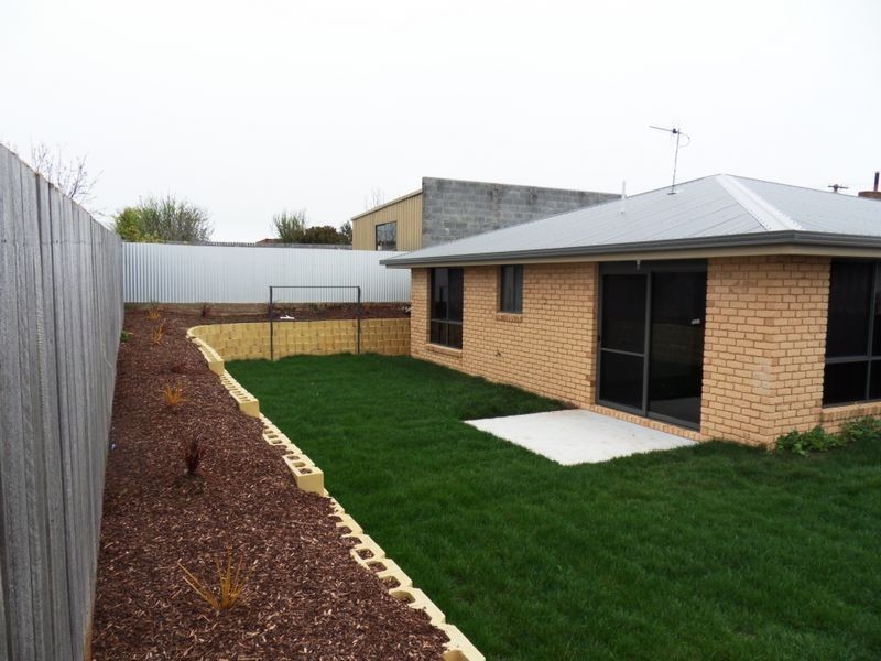 2/31 Stirling Street, Burnie TAS 7320