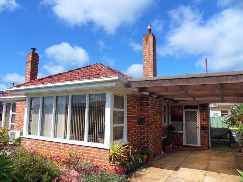 30 West Park Grove, Burnie TAS 7320