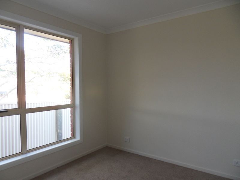 2/7 Athol Street, Somerset TAS 7322