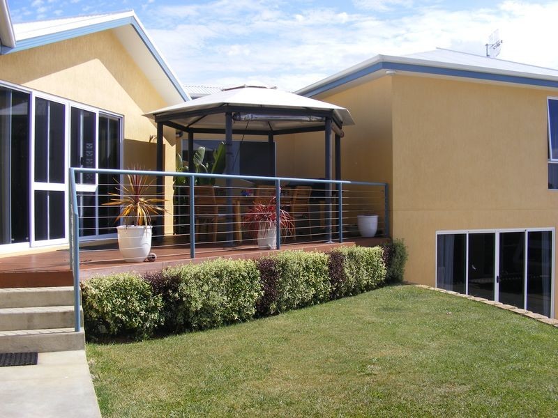 22 Seabreeze Avenue, Sulphur Creek TAS 7316