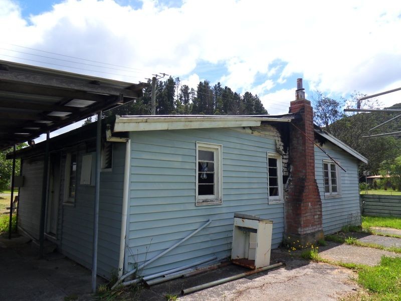 8 Bury Street, Queenstown TAS 7467