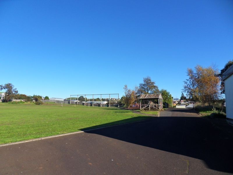 9 Latrobe Street, Burnie TAS 7320