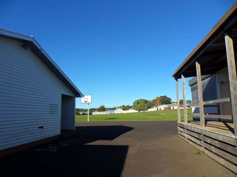 9 Latrobe Street, Burnie TAS 7320