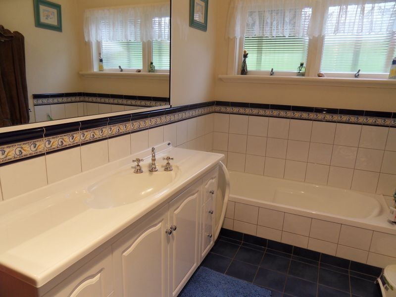 42 Pelissier Street, Somerset TAS 7322