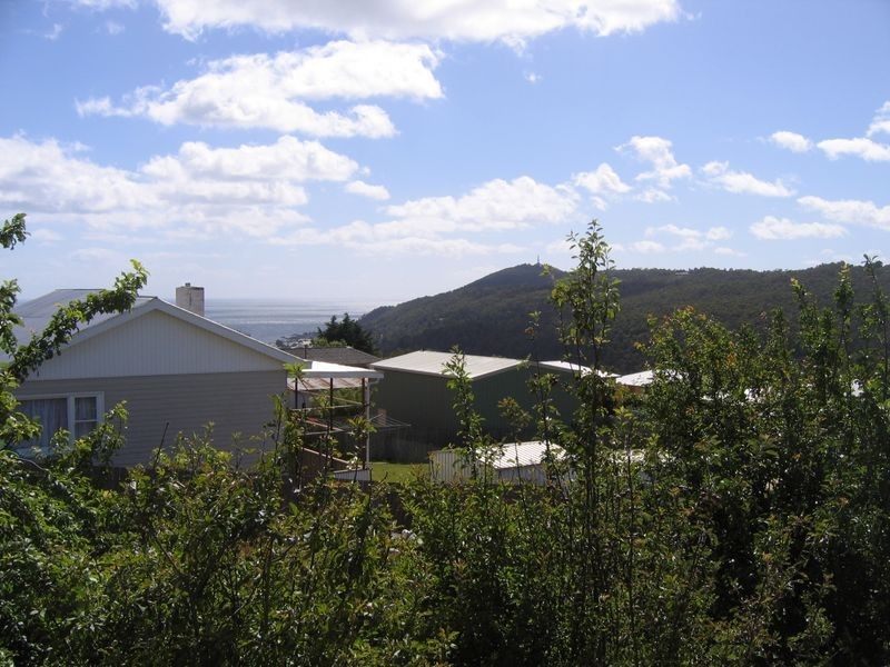 15 Grant Street, Burnie TAS 7320