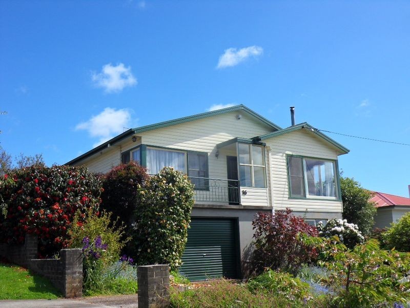 16 Paraka Street, Burnie TAS 7320