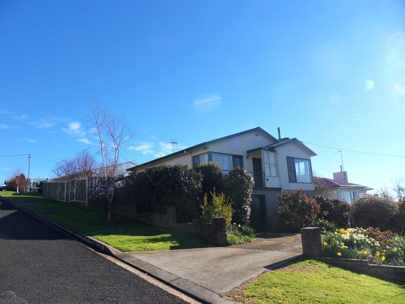 16 Paraka Street, Burnie TAS 7320