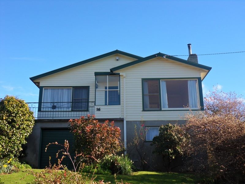 16 Paraka Street, Burnie TAS 7320
