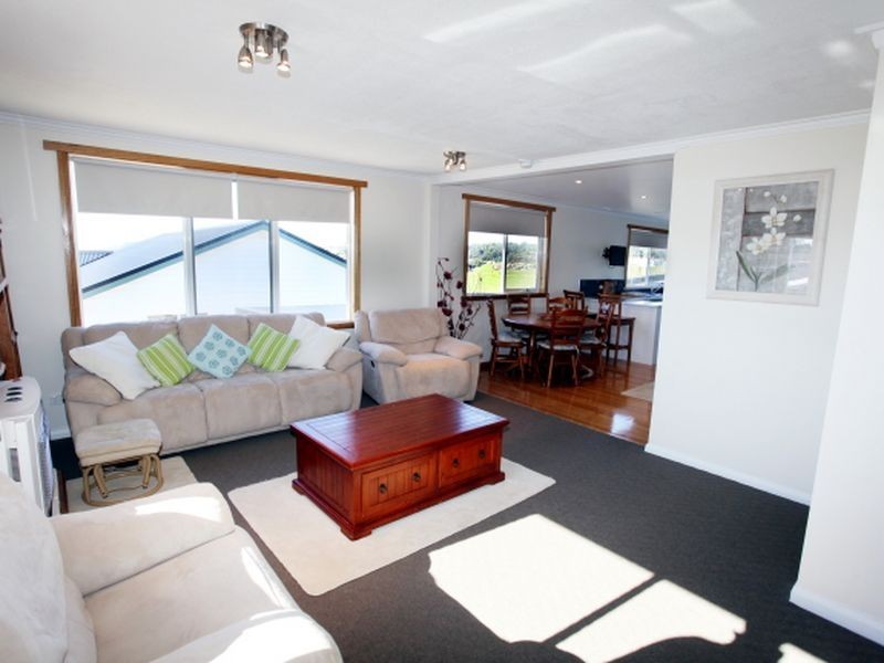 9 Fielding Street, Penguin TAS 7316