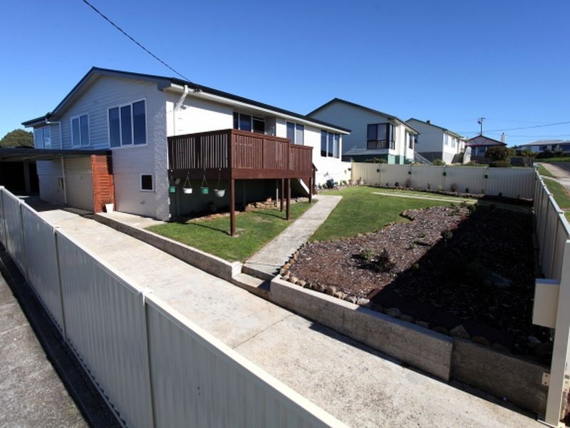 9 Fielding Street, Penguin TAS 7316