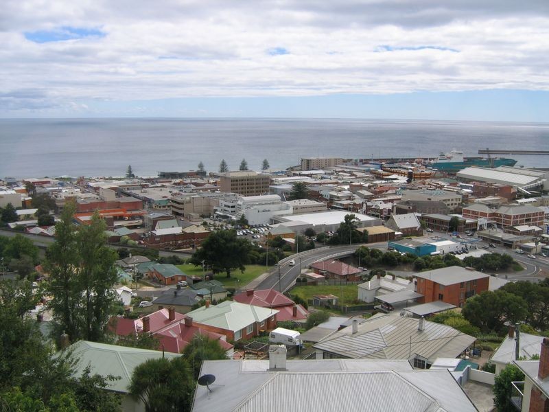 2 Morse Street, Burnie TAS 7320