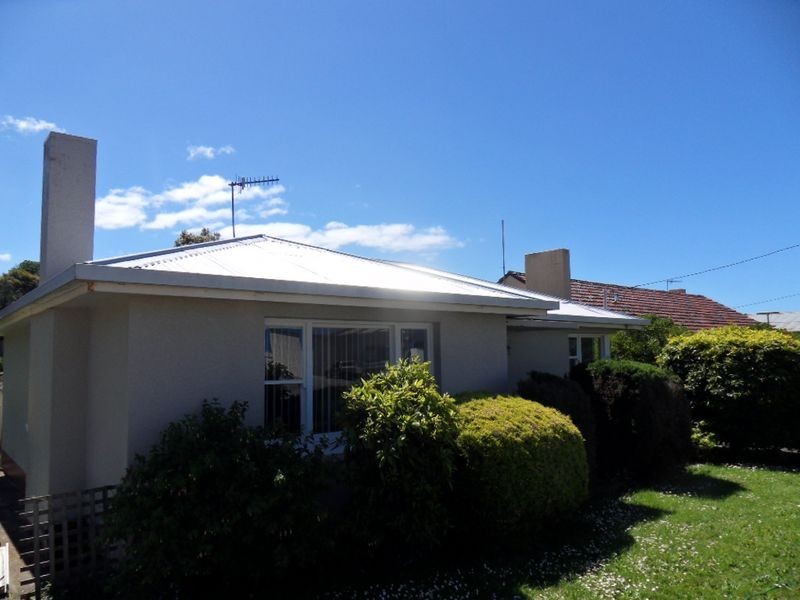 22 Hopkinson Street, Burnie TAS 7320