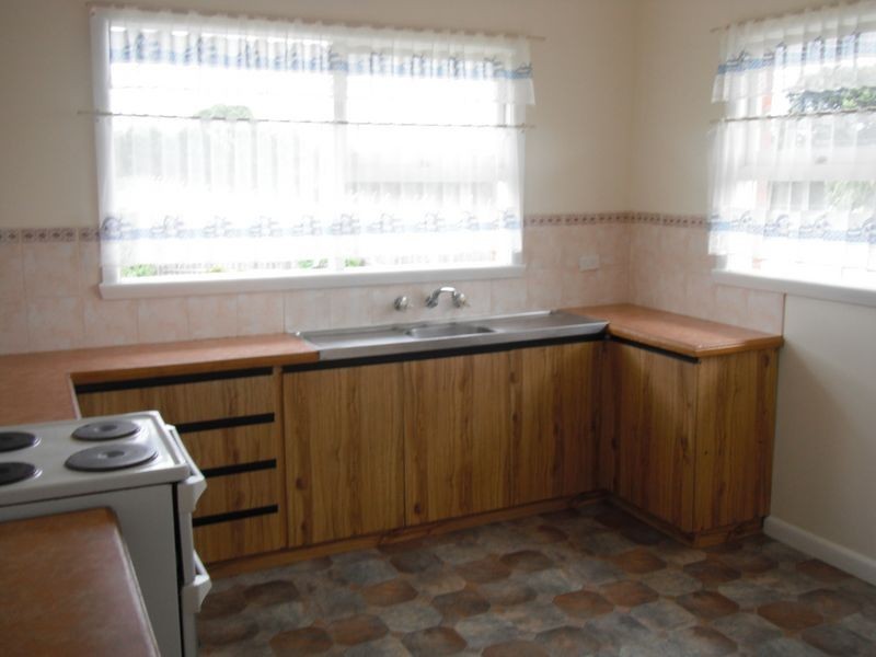 156 Old Surrey Road, Burnie TAS 7320