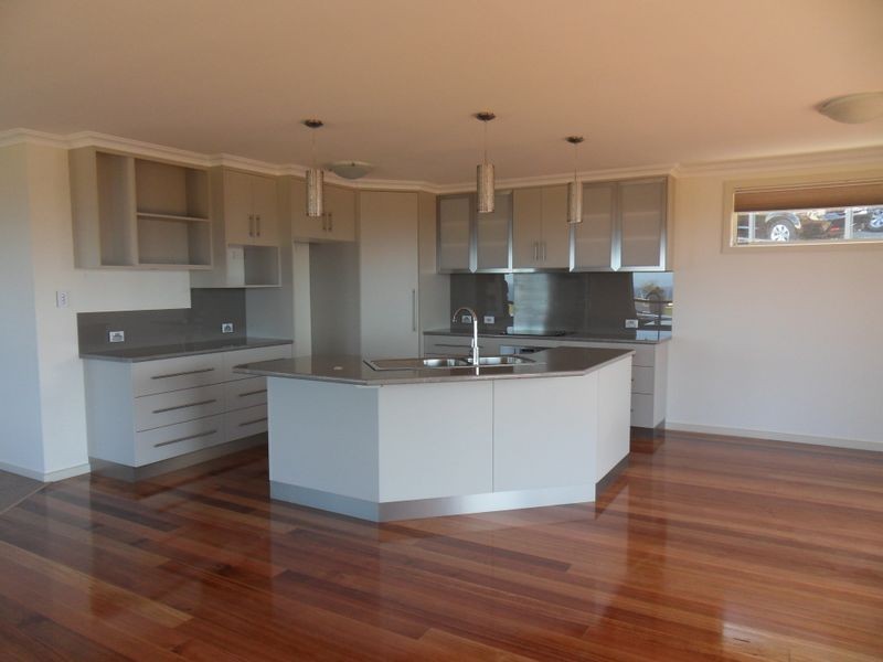 12 Lorrie Place, Burnie TAS 7320