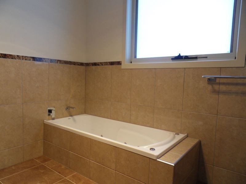 12 Lorrie Place, Burnie TAS 7320
