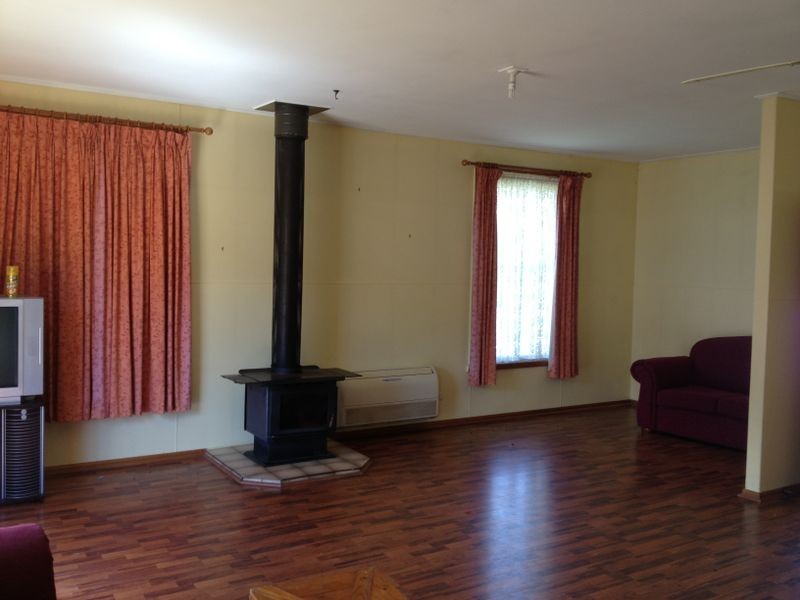 5 Blackwood Avenue, Rosebery TAS 7470