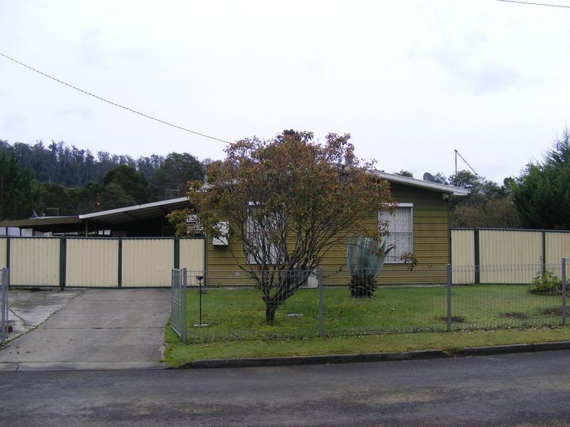 5 Blackwood Avenue, Rosebery TAS 7470