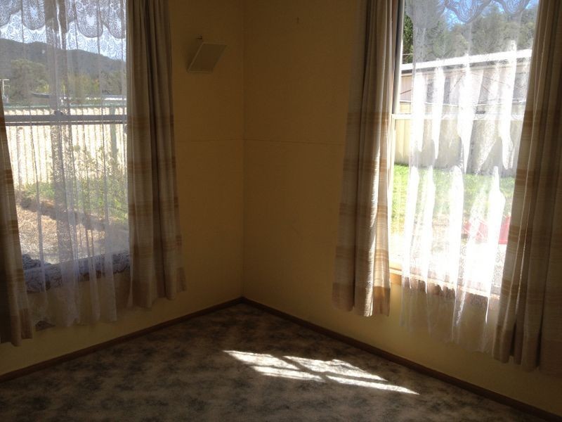 5 Blackwood Avenue, Rosebery TAS 7470