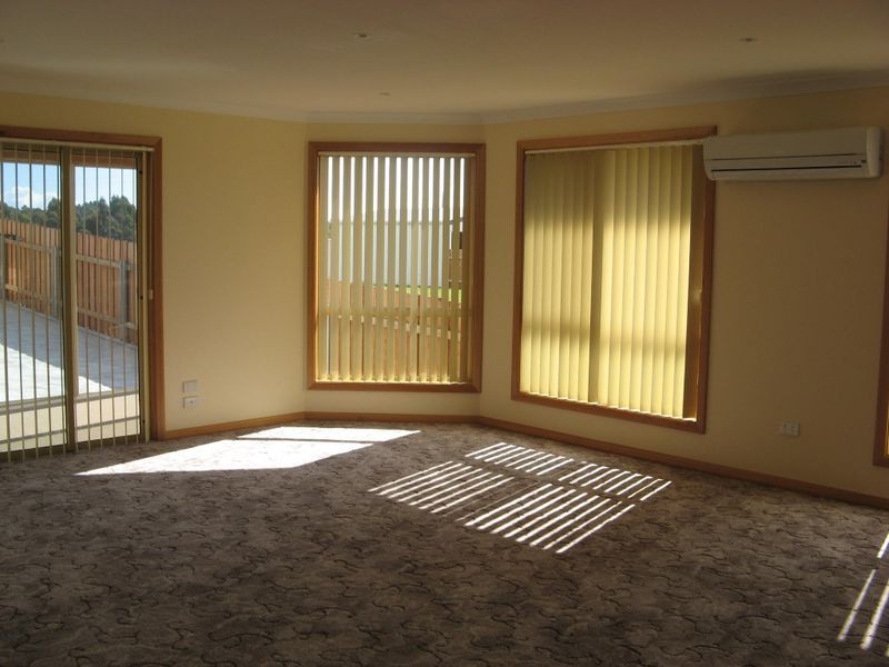 1/138 Old Surrey Road, Burnie TAS 7320