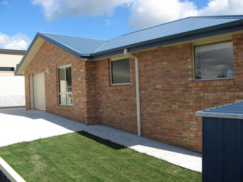 1/138 Old Surrey Road, Burnie TAS 7320