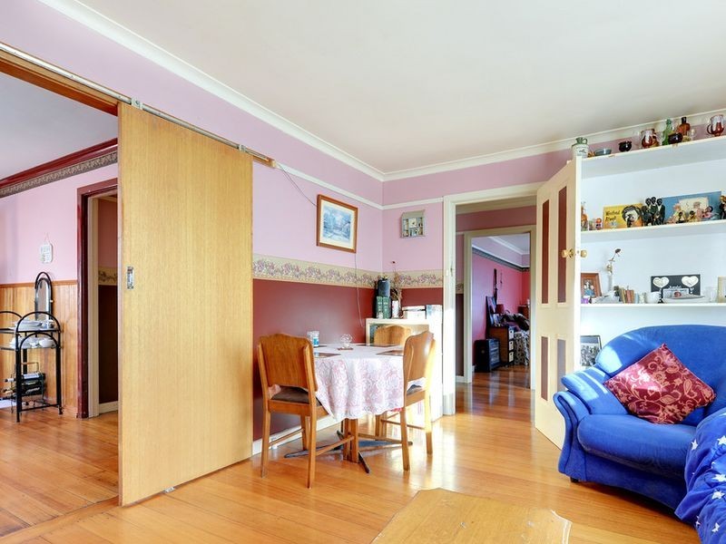 18 Conrad Street, Hillcrest TAS 7320