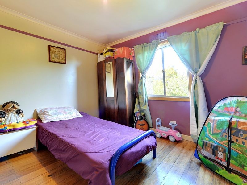 18 Conrad Street, Hillcrest TAS 7320