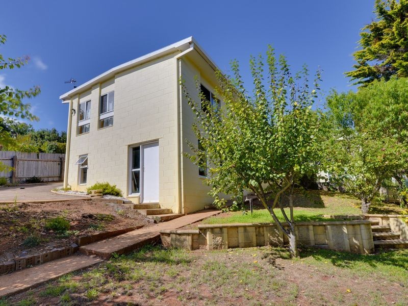 23 Linton Street, Burnie TAS 7320