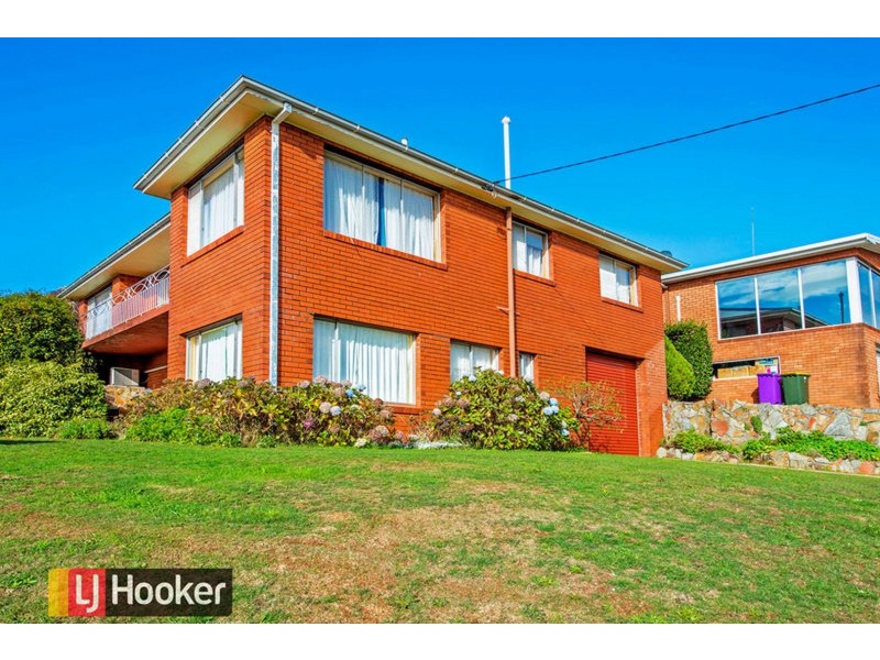 1 Churchill Avenue, Acton TAS 7320