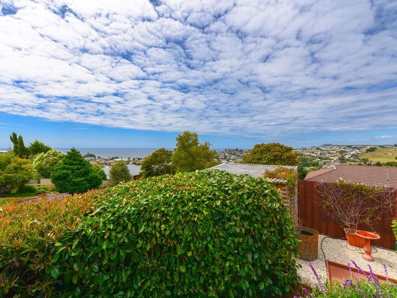 30 Hambledon Avenue, Burnie TAS 7320