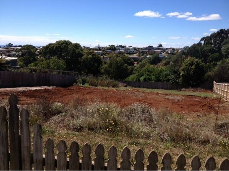 77 Oonah Street, Burnie TAS 7320