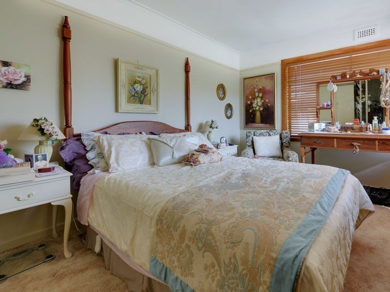 123 Bird Street, Burnie TAS 7320