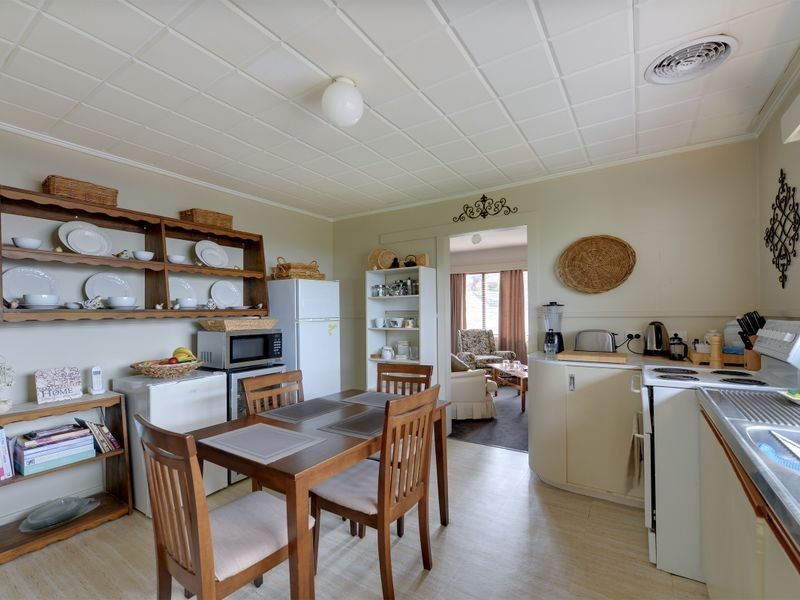 123 Bird Street, Burnie TAS 7320