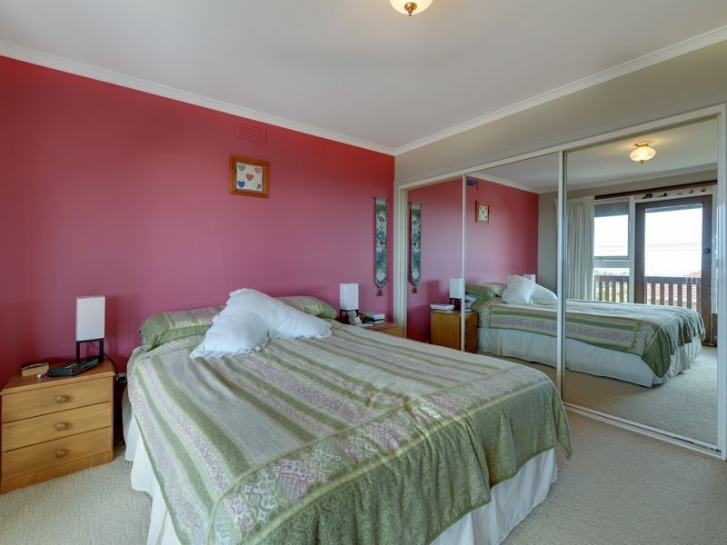 36 Curraghmore Avenue, Park Grove TAS 7320