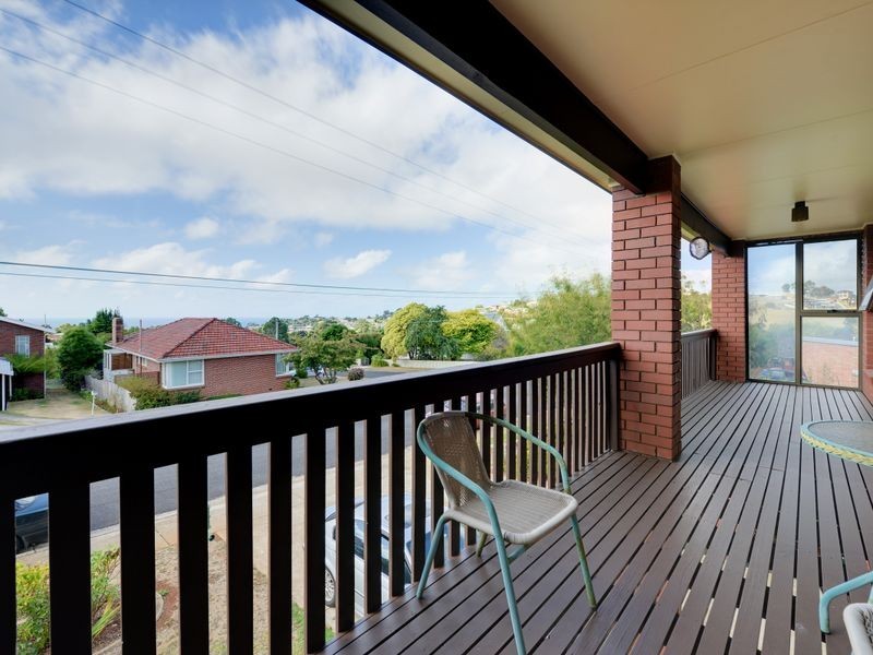 36 Curraghmore Avenue, Park Grove TAS 7320