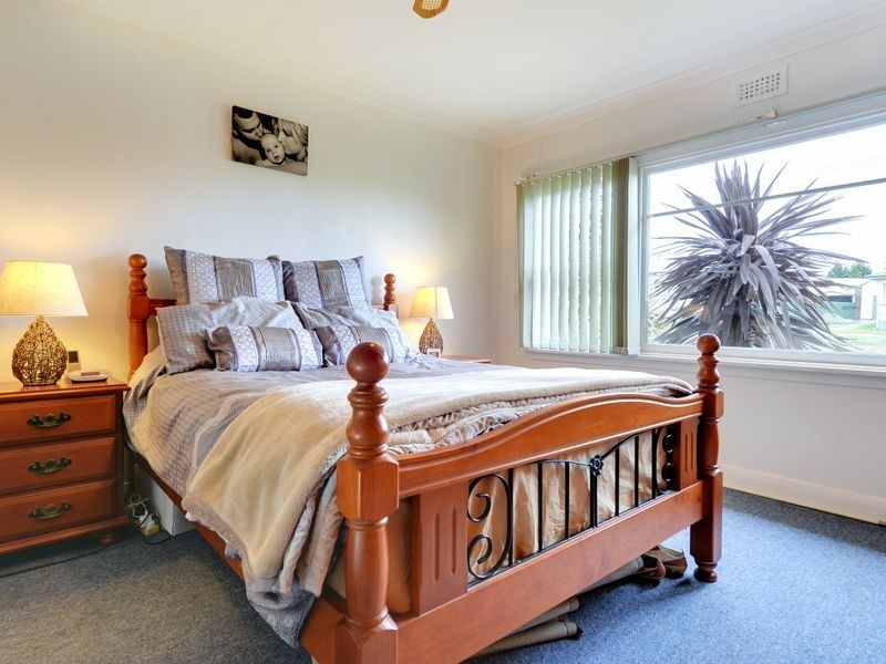 215 Steele Street, Devonport TAS 7310
