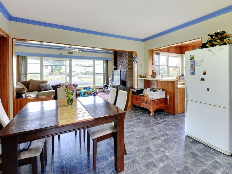 215 Steele Street, Devonport TAS 7310