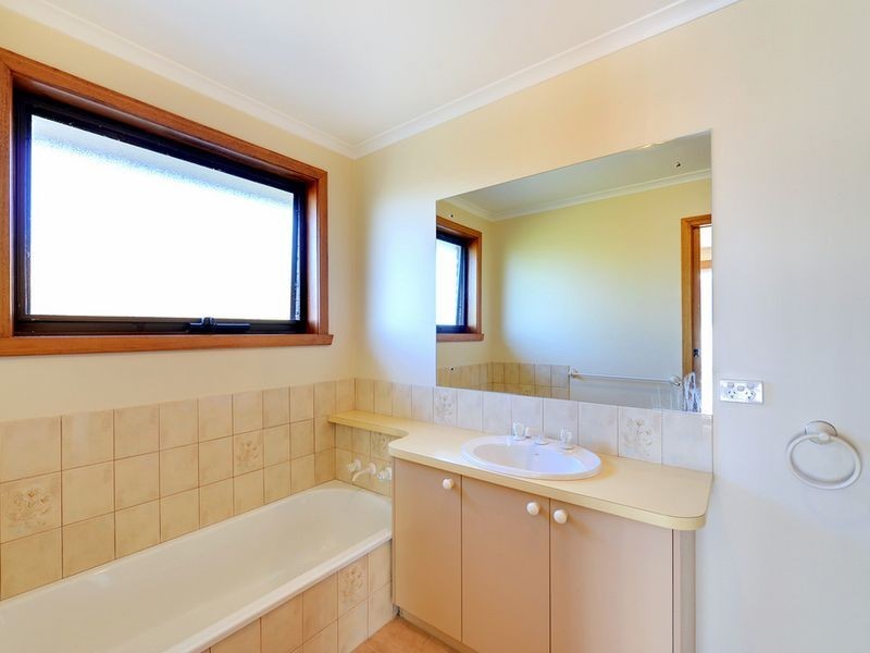 1/43 Paraka Street, Burnie TAS 7320