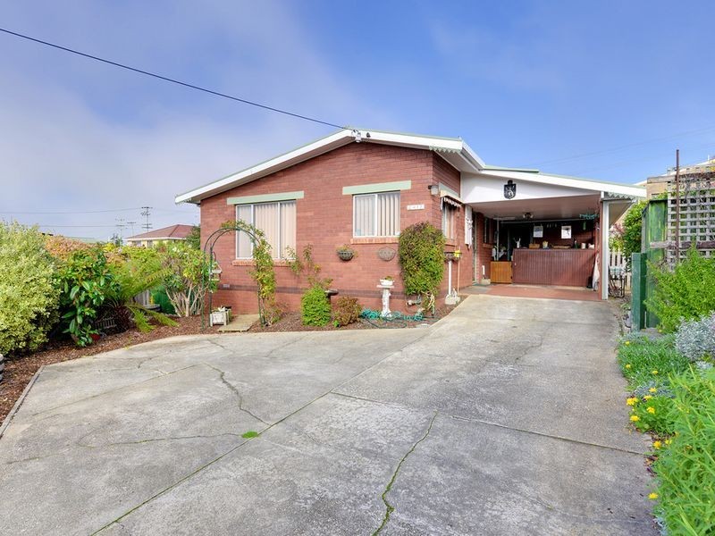 2/17 Turnbull Avenue, Burnie TAS 7320