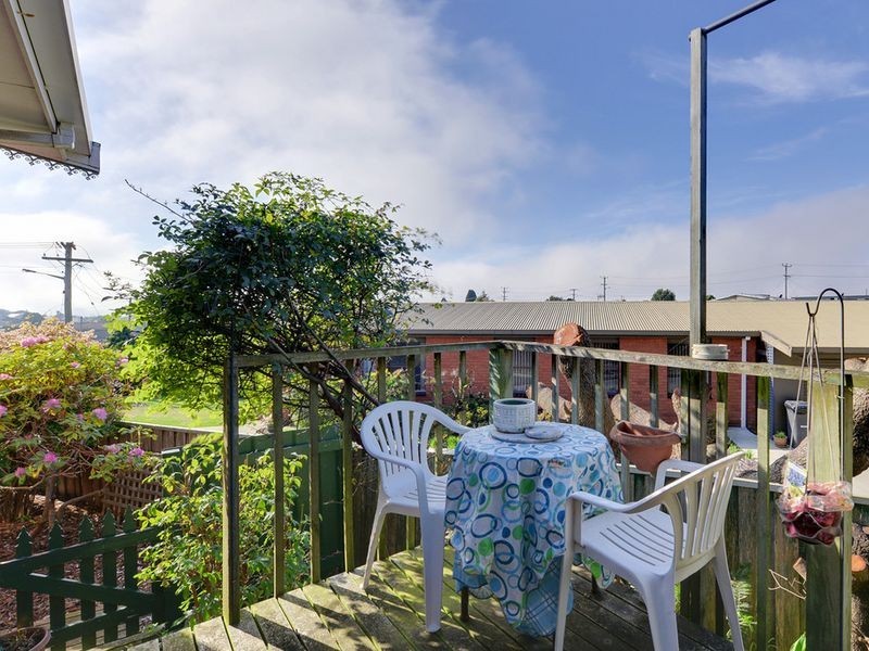 2/17 Turnbull Avenue, Burnie TAS 7320