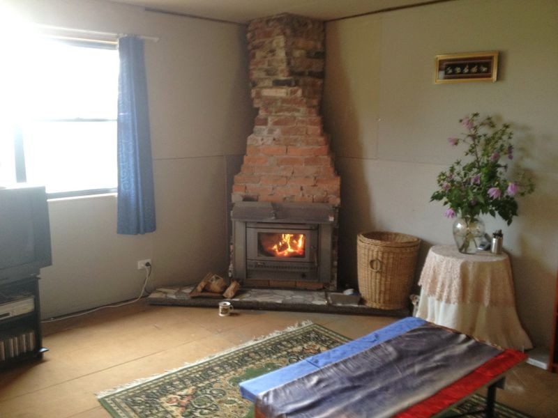 80 South Road, Penguin TAS 7316