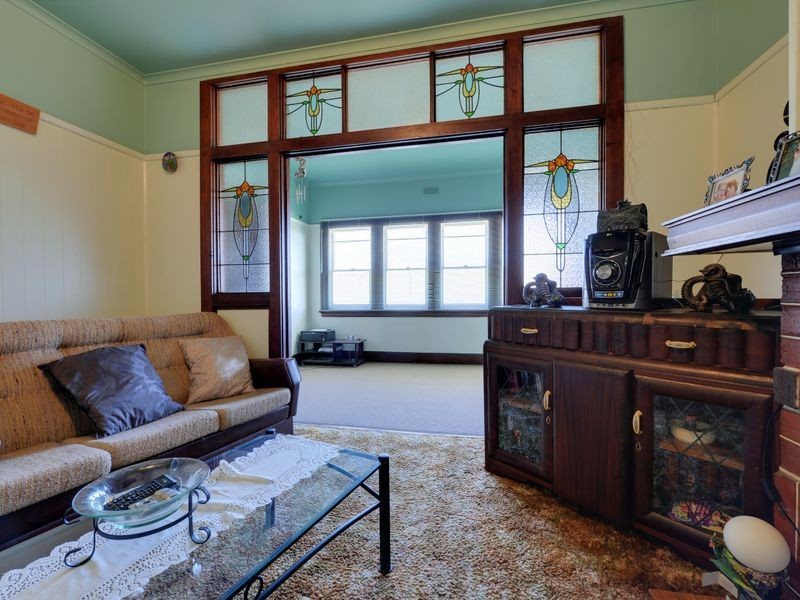 18 Reeves Street, Burnie TAS 7320