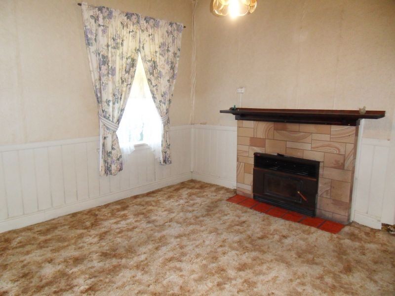 82 Esplanade, Queenstown TAS 7467