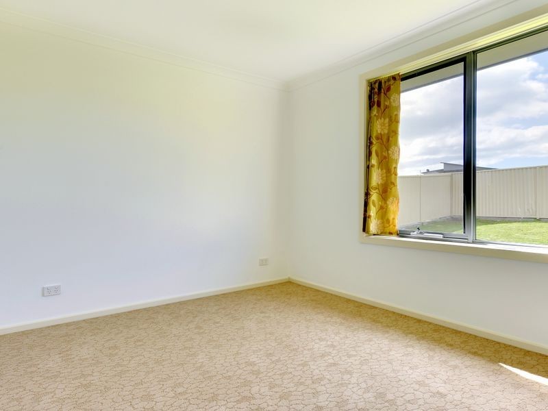 17 Hales Street, Penguin TAS 7316
