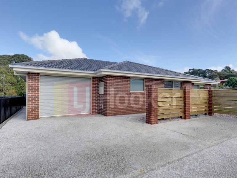 2/84 Cardigan Street, Somerset TAS 7322