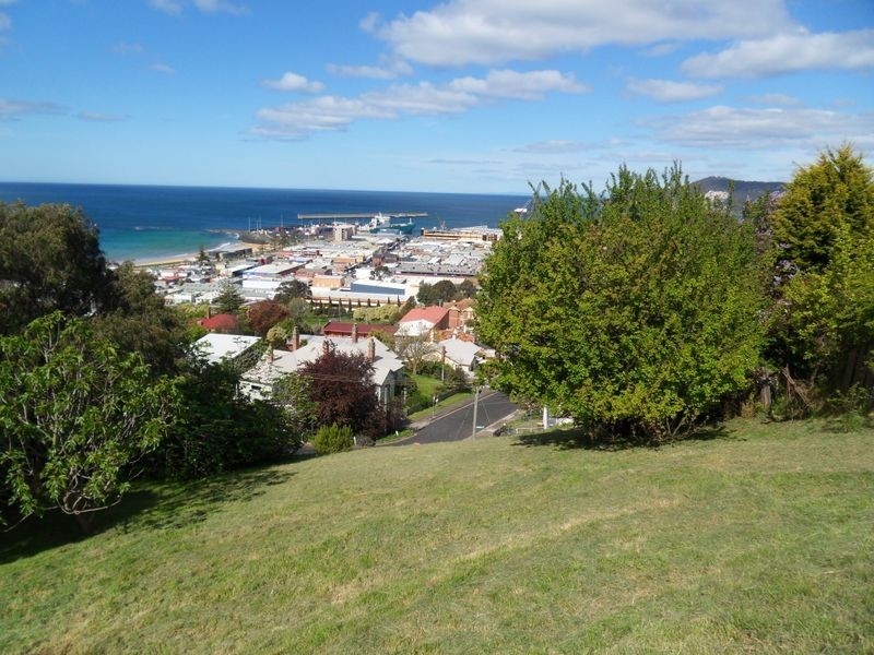 14 Amelia Street, Burnie TAS 7320