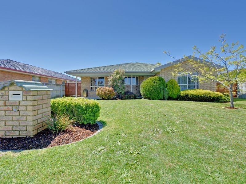 7 Crisling Place, Penguin TAS 7316
